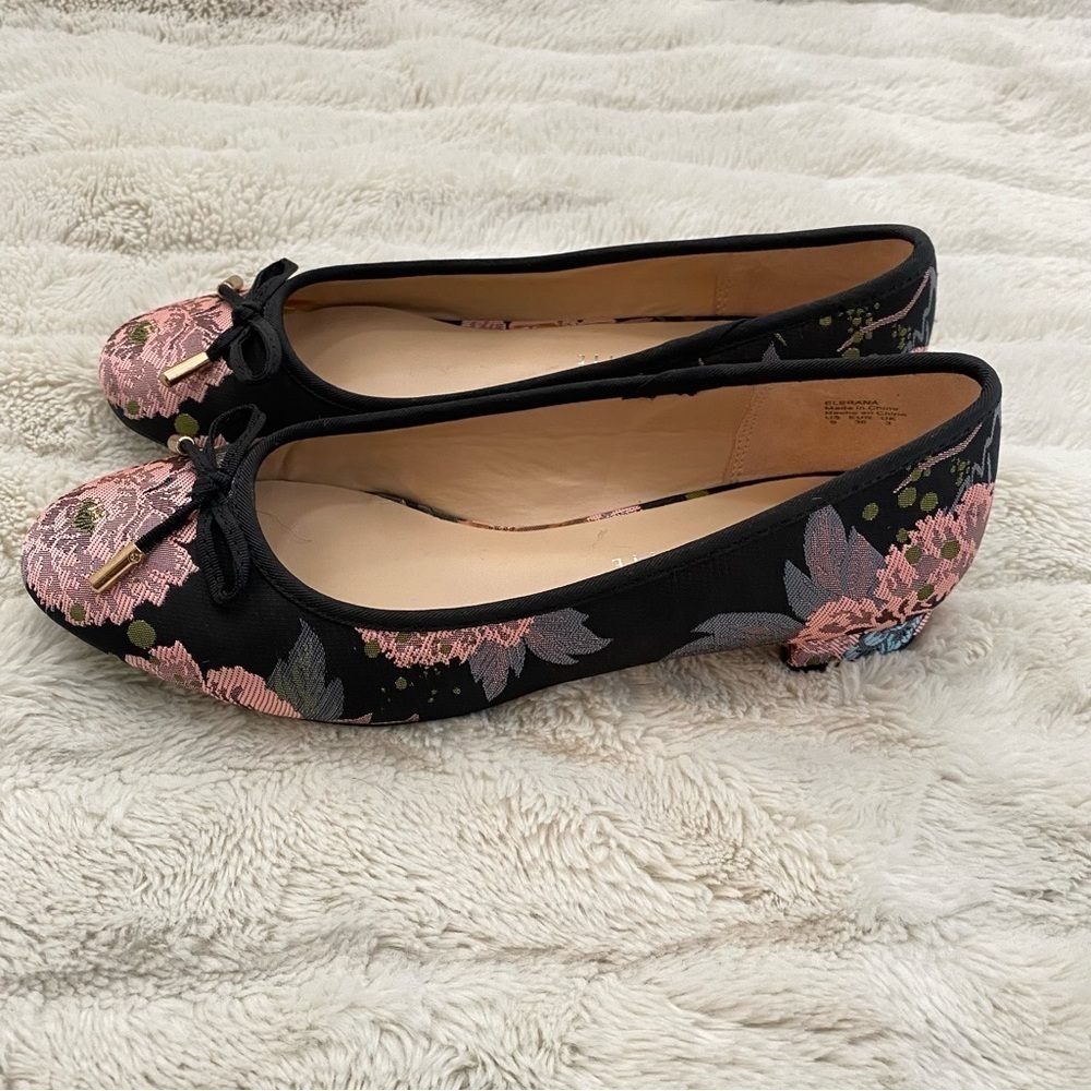 Kelly & Katie Pink and Black Ballet Flats Floral Embroidered Boho Shoes Size 6 - Picture 7 of 12